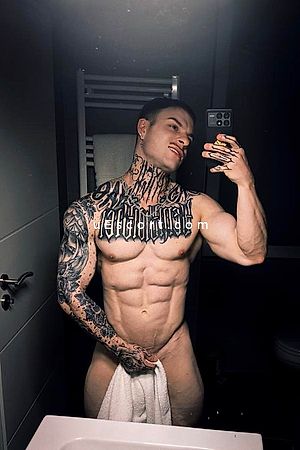 Latino 13 - London Boy Escorts