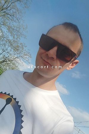 MagicMic - Nottingham Boy Escorts