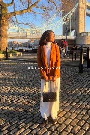 Juju - Dublin Escorts