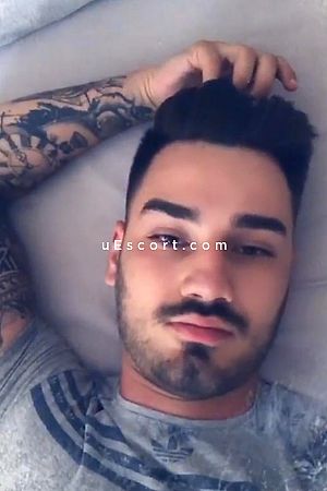Robert - London Boy Escorts