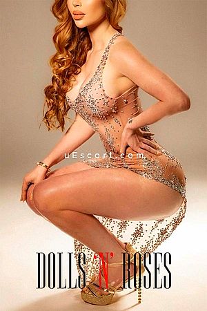 Ashton - London Escorts