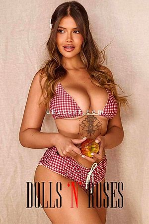 Larissa - Dudley Escorts