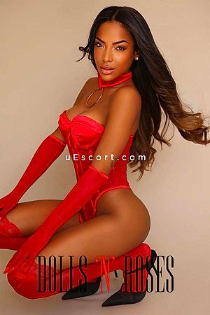 Victoria - London Escorts