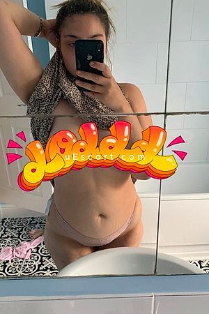 Cassie Vixen Photo #3