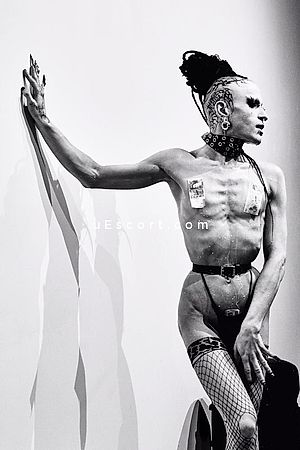 MadameD - Brighton Boy Escorts