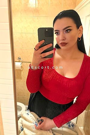 xAlicelouisex Photo #2