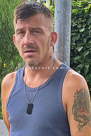 Jayhornylad Photo #3