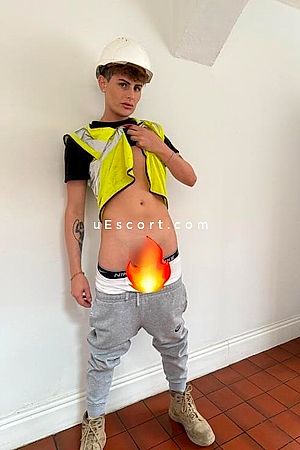 LaithanBiBritish - Birmingham Boy Escorts