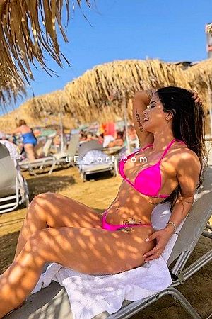 Mia - London Escorts