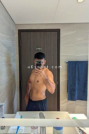 Maxime Cruz - Canterbury Boy Escorts