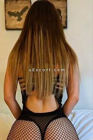 Ema - Edinburgh Escorts