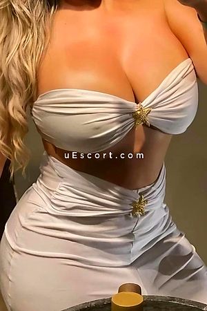 MONIKA - Worthing Escorts