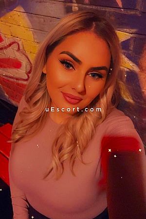 Loretta - Hastings Escorts