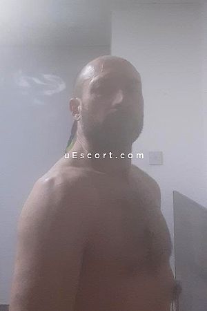 Stephen - Leeds Boy Escorts