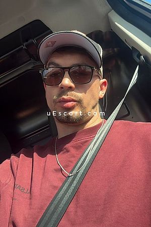 Ricodan - Brighton Boy Escorts