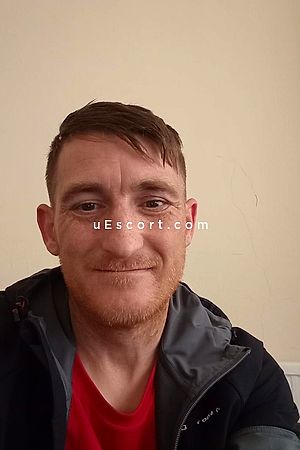 Davehull83 - Hull Boy Escorts