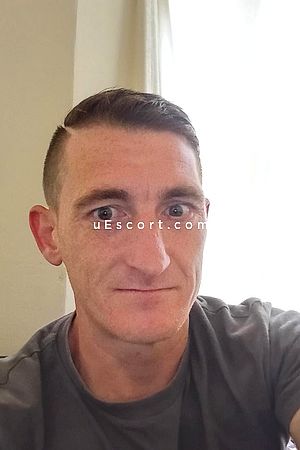 Davehull83 - Hull Boy Escorts
