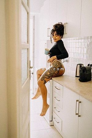 Celina - Liverpool Escorts