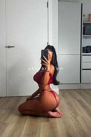 Sarah - Walsall Escorts
