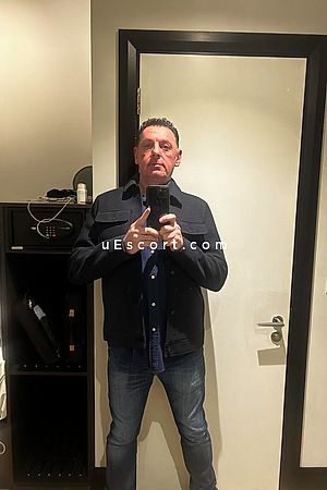 Bugle - Surrey Boy Escorts
