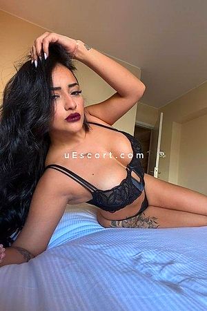 Alia - Belfast Escorts
