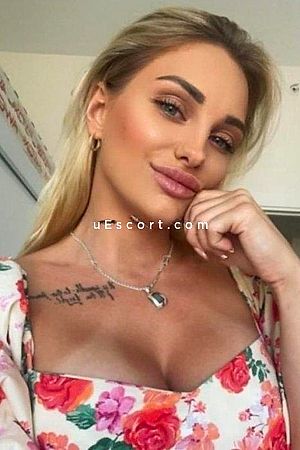 Polly - Belfast Escorts