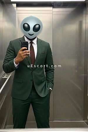 JMiles - Glasgow Boy Escorts
