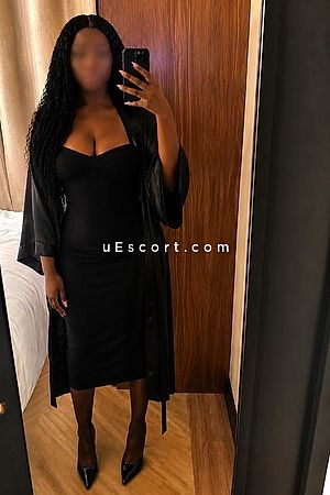 RiriRoxanne - London Escorts