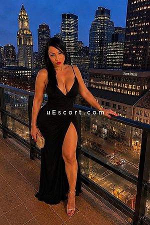 Luna - Leicester Escorts