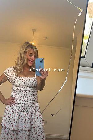 Mandy - Glasgow Escorts