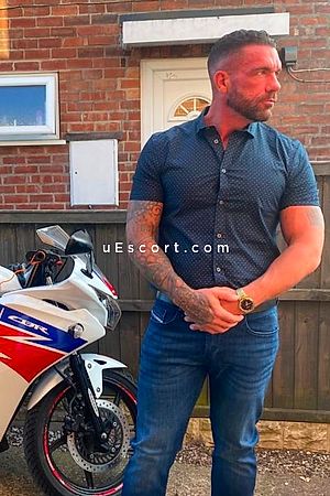 Steve James - Nottingham Boy Escorts
