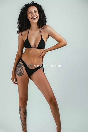 INDIRA - London Escorts