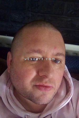 Del - Hull Boy Escorts