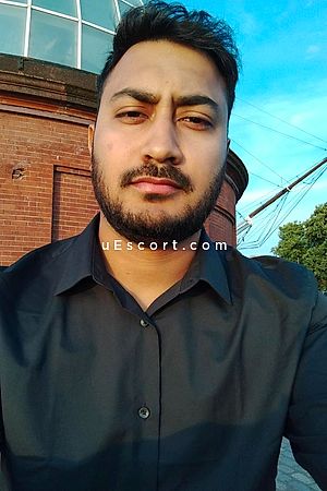 Hamza - Birmingham Boy Escorts