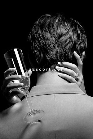 James - London Boy Escorts