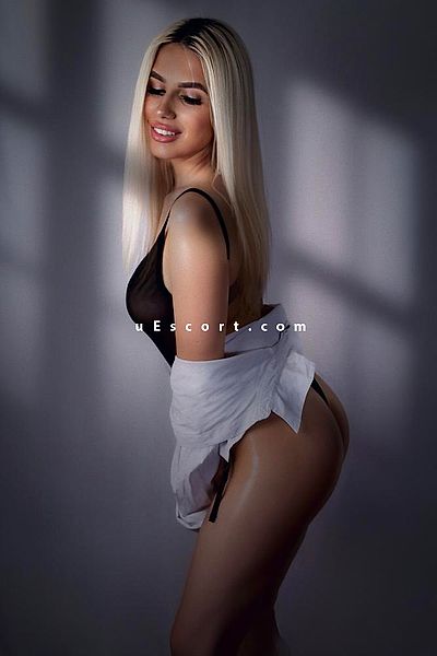 Deitra - London Escorts #5